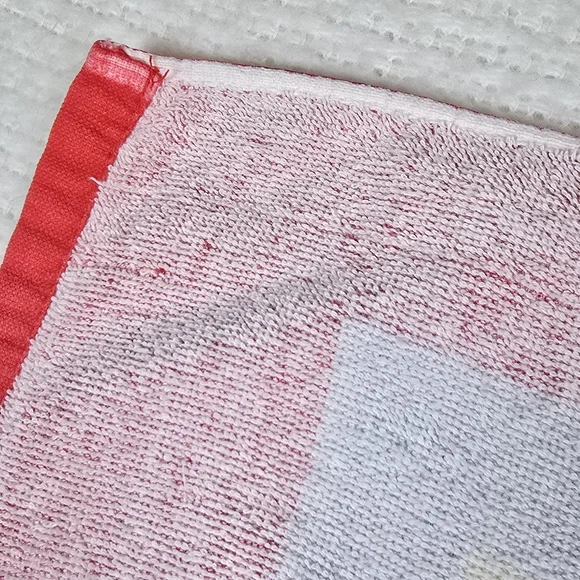 VTG Ferrari Sports Car Print Extra Large Cotton Beach Towel Y2K Retro Sporty XL - Picture 9 of 13